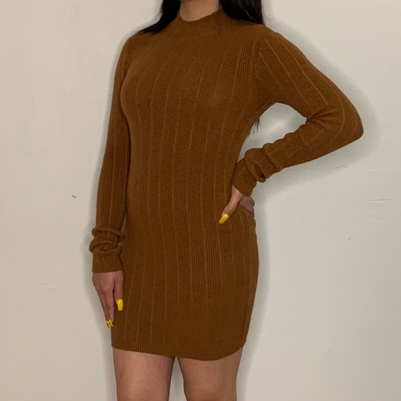 Long sleeve mini dress - Picture 1 of 1